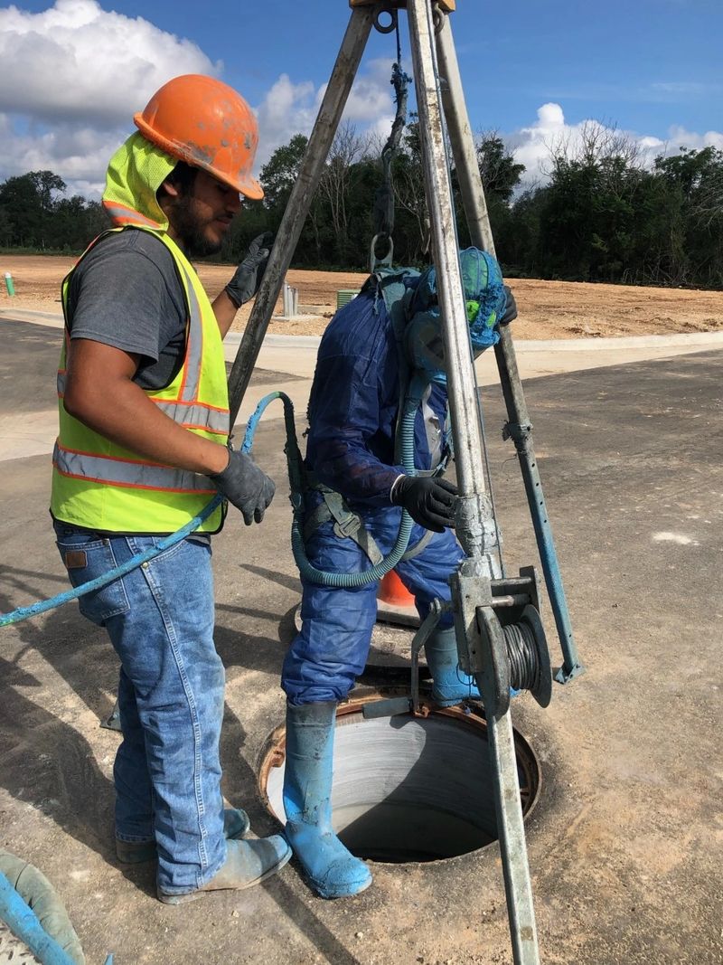 Protecting Texas Infrastructure: How SCP DropLiner Defends Against H₂S Corrosion and Wastewater Damage